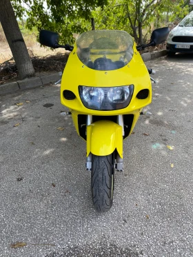 Suzuki Gsxr 750 srad, снимка 9