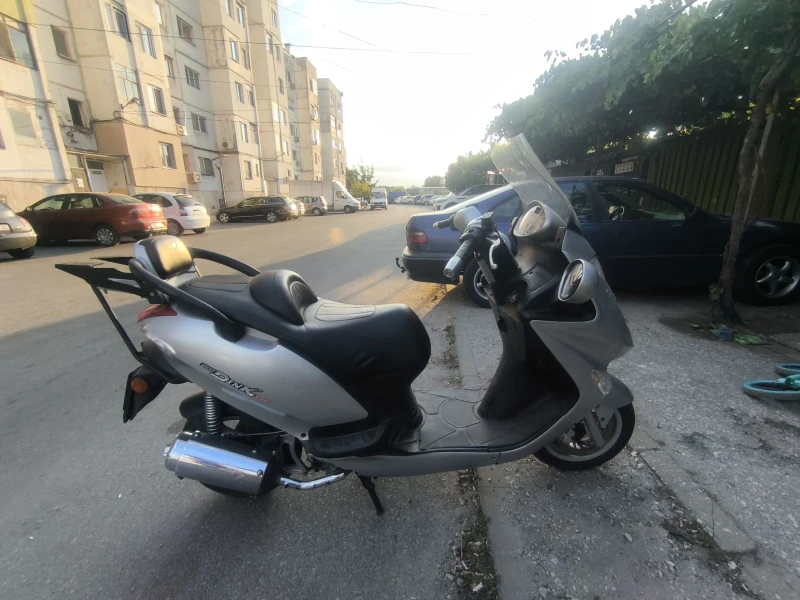 Kymco Grand Dink, снимка 4 - Мотоциклети и мототехника - 51097155