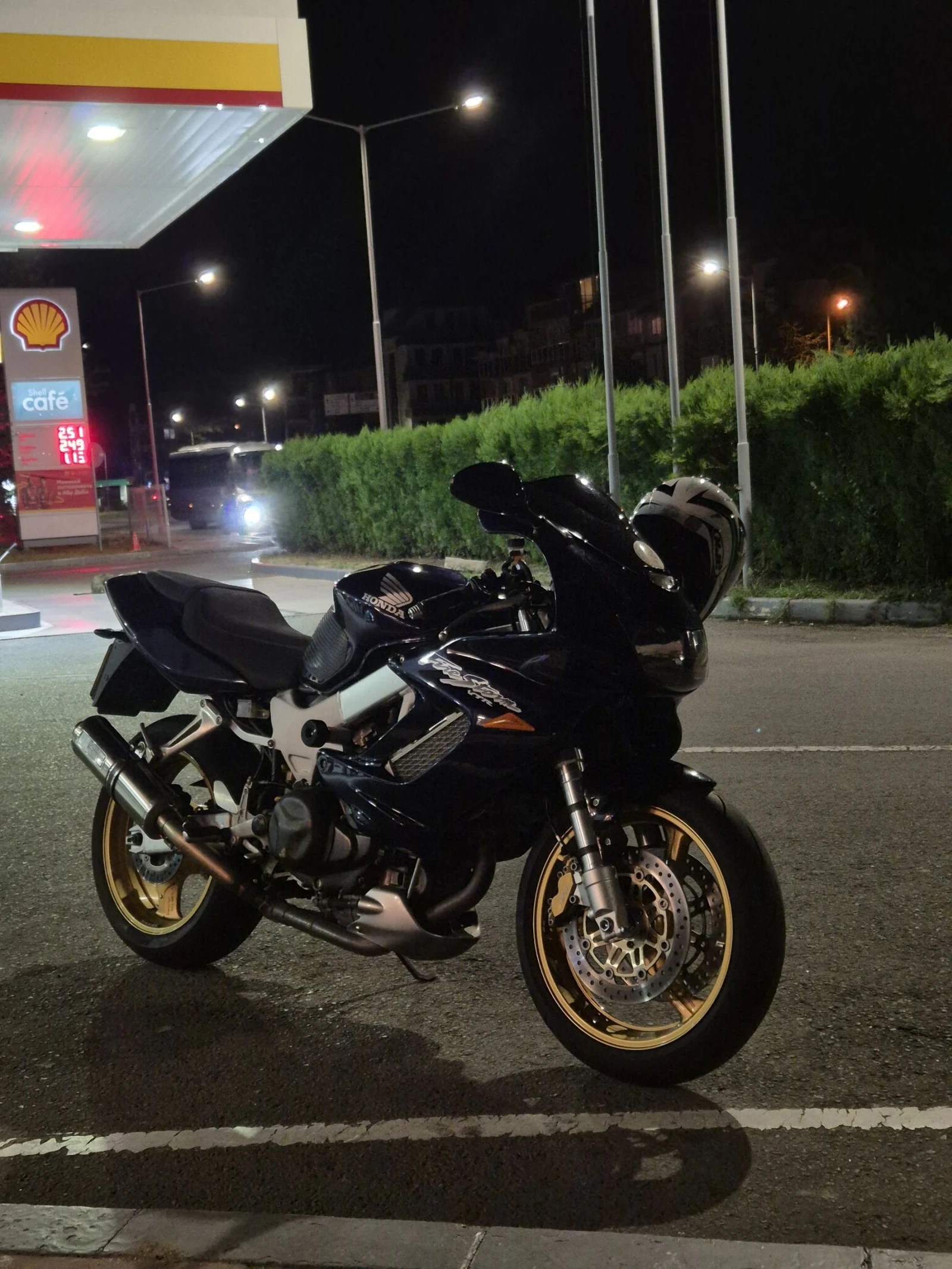 Honda Vtr 1000, снимка 1