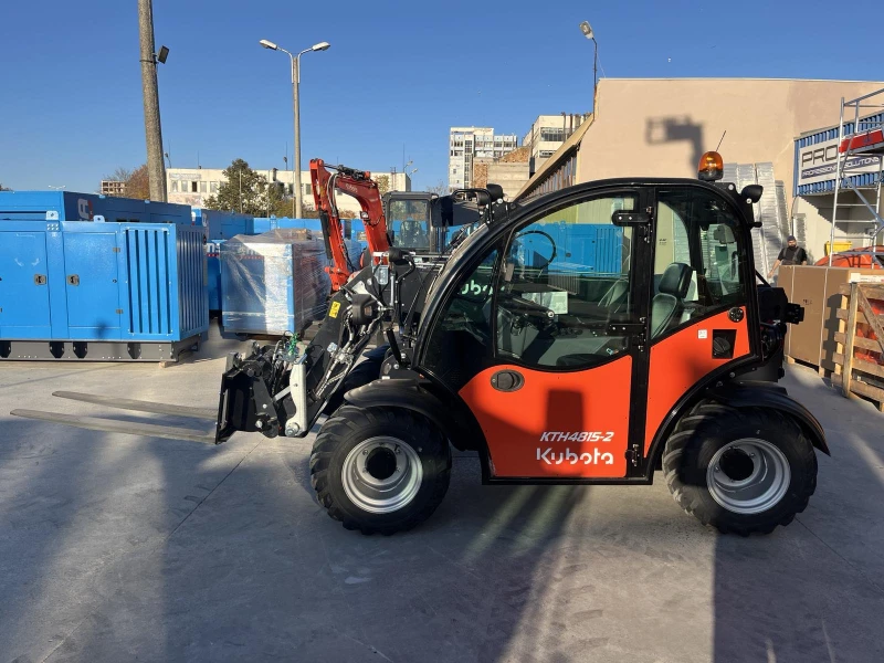 Телескопични товарачи Kubota KTH4815-2, снимка 1 - Индустриална техника - 48248348