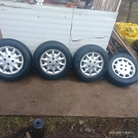 Гуми с джанти Други 195/65R15, снимка 1 - Гуми и джанти - 48801007