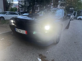 Dodge Challenger 5.7 Hemi Shaker ръчни скорости , снимка 14