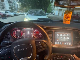 Dodge Challenger 5.7 Hemi Shaker ръчни скорости , снимка 13