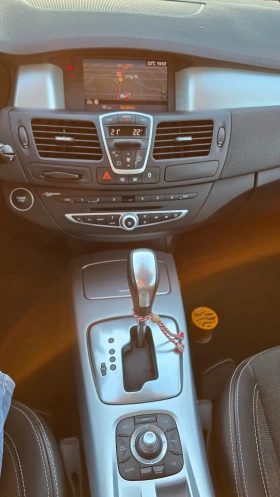 Renault Laguna Grandtour 2.0T (LPG), снимка 10