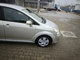 Toyota Corolla verso - 3250 € / 6356.45 лв. - 61014845 4