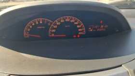 Toyota Yaris 1.3VVTI-AUTOMATIC - 4900 € - 19357015 12