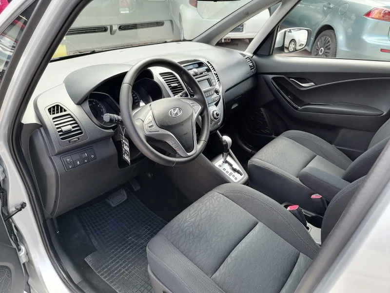 Hyundai Ix20 АВТОМАТИК 1.6* ШВЕЙЦАРИЯ* , снимка 14 - Автомобили и джипове - 43392008