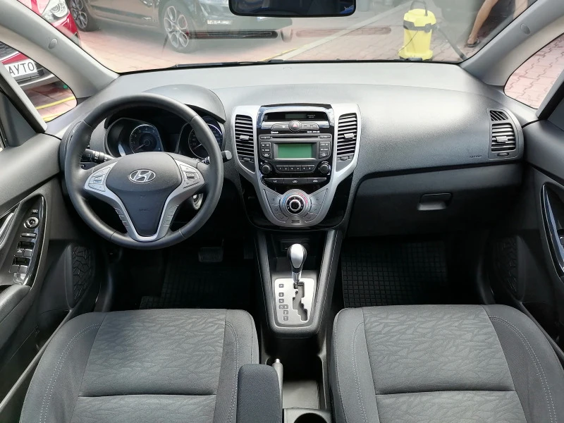 Hyundai Ix20 АВТОМАТИК 1.6* ШВЕЙЦАРИЯ* , снимка 11 - Автомобили и джипове - 43392008