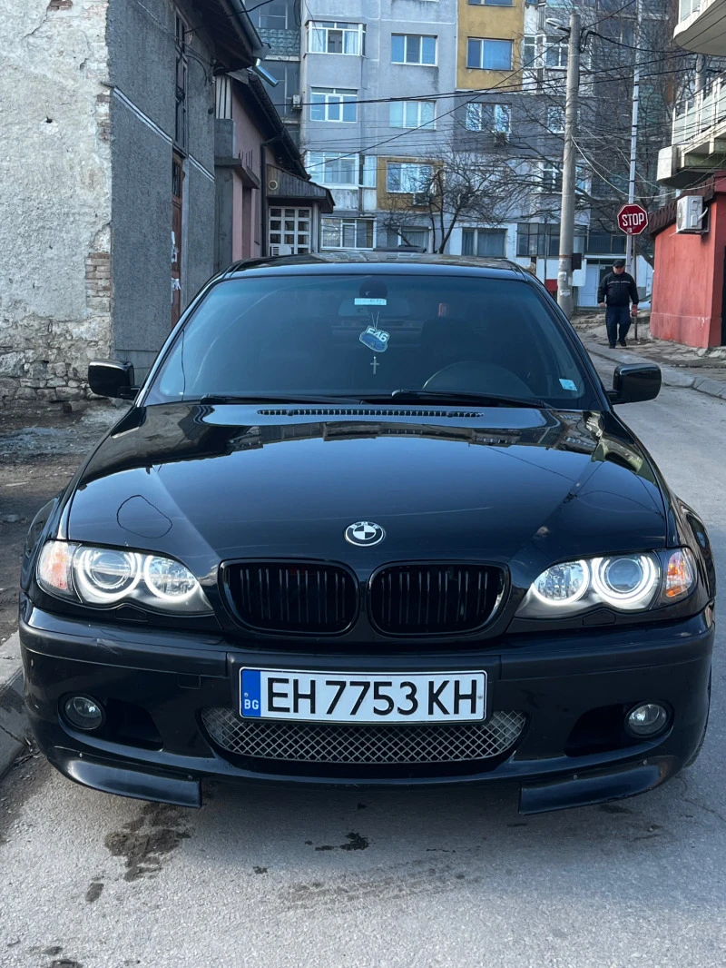 BMW 330 i, снимка 12 - Автомобили и джипове - 45718315