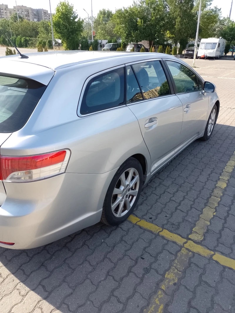 Toyota Avensis T27 , снимка 3 - Автомобили и джипове - 49064896