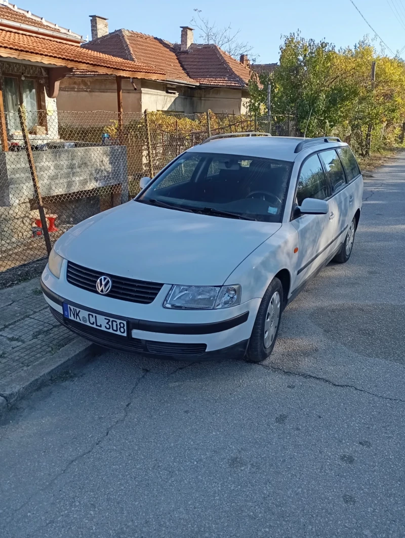 VW Passat 1600, снимка 6 - Автомобили и джипове - 47751160