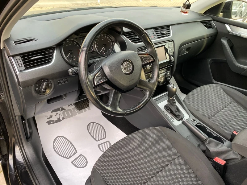 Skoda Octavia 2.0TDi/AVTOMAT/NAVI, снимка 7 - Автомобили и джипове - 48416915