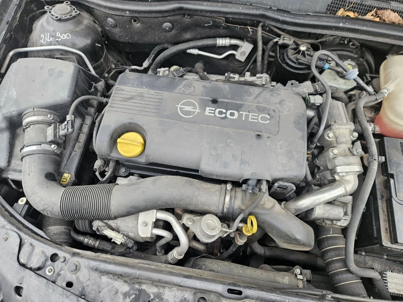 Opel Astra 1.7CDTI GTC, снимка 11 - Автомобили и джипове - 49195307