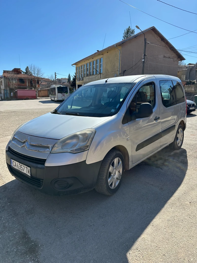 Citroen Berlingo 1.6HDI(75кс), снимка 2 - Автомобили и джипове - 49413087