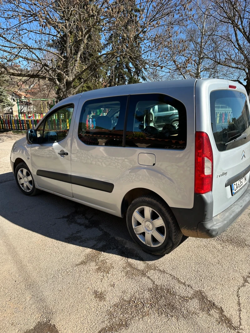 Citroen Berlingo 1.6HDI(75кс), снимка 4 - Автомобили и джипове - 49413087