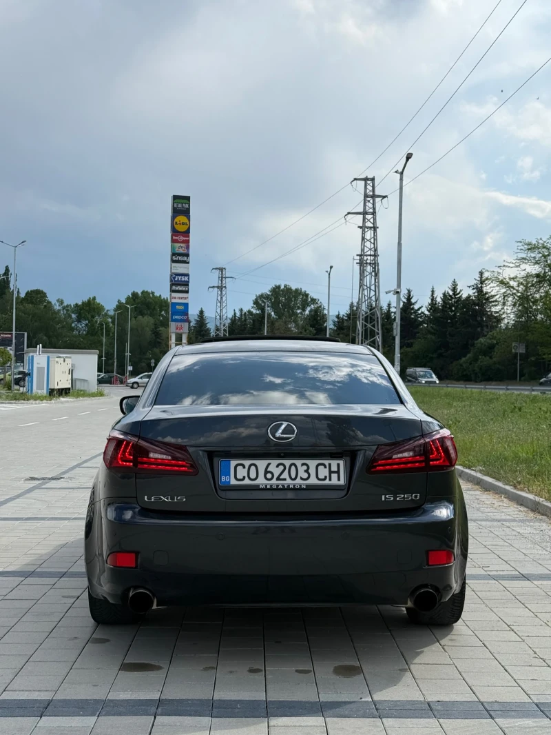 Lexus IS 250, снимка 10 - Автомобили и джипове - 52652857