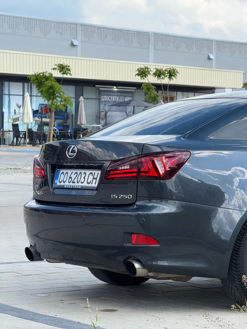 Lexus IS 250, снимка 11 - Автомобили и джипове - 52652857