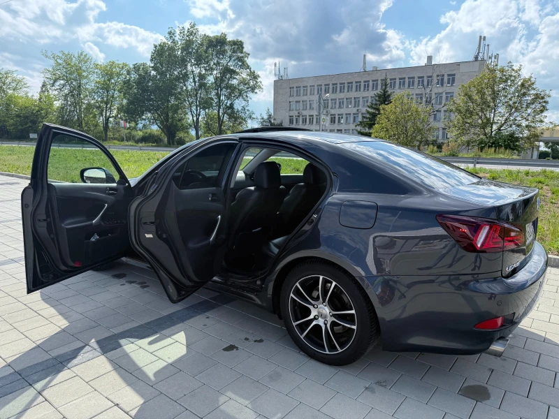 Lexus IS 250, снимка 14 - Автомобили и джипове - 52652857