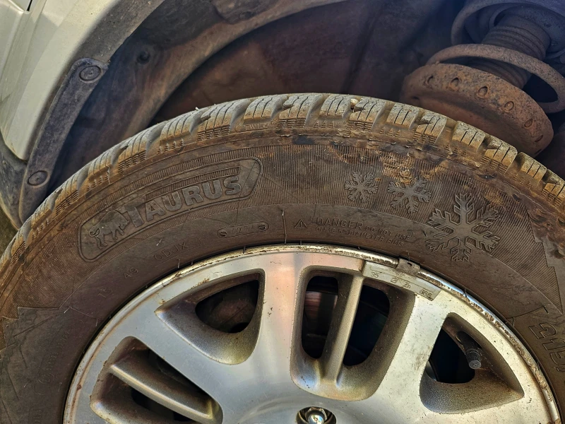 Subaru Legacy Outback 2.5i Bi-Fuel, снимка 10 - Автомобили и джипове - 52303304