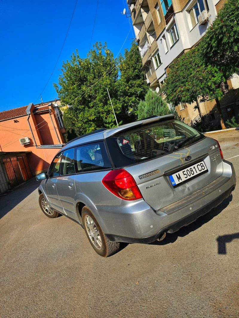 Subaru Legacy Outback 2.5i Bi-Fuel, снимка 3 - Автомобили и джипове - 52303304