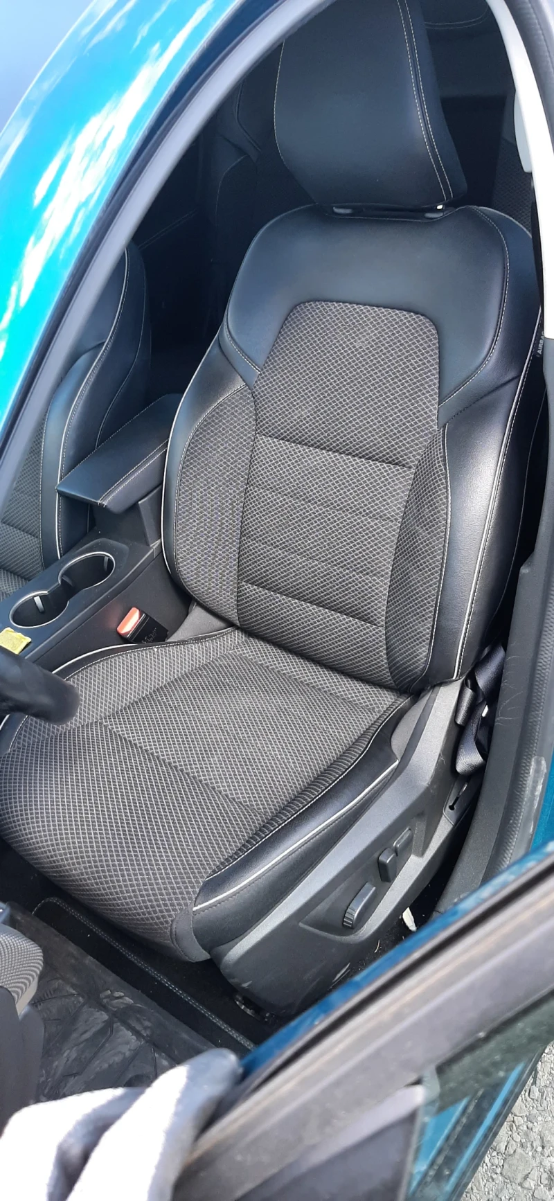 Renault Arkana, снимка 5 - Автомобили и джипове - 51798615