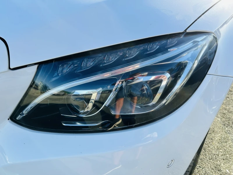 Mercedes-Benz C 220 Bluetec* FULL LED* Bluetec* Distr* Navi* F1, снимка 8 - Автомобили и джипове - 51827744