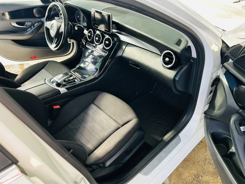 Mercedes-Benz C 220 Bluetec* FULL LED* Bluetec* Distr* Navi* F1, снимка 12 - Автомобили и джипове - 51827744