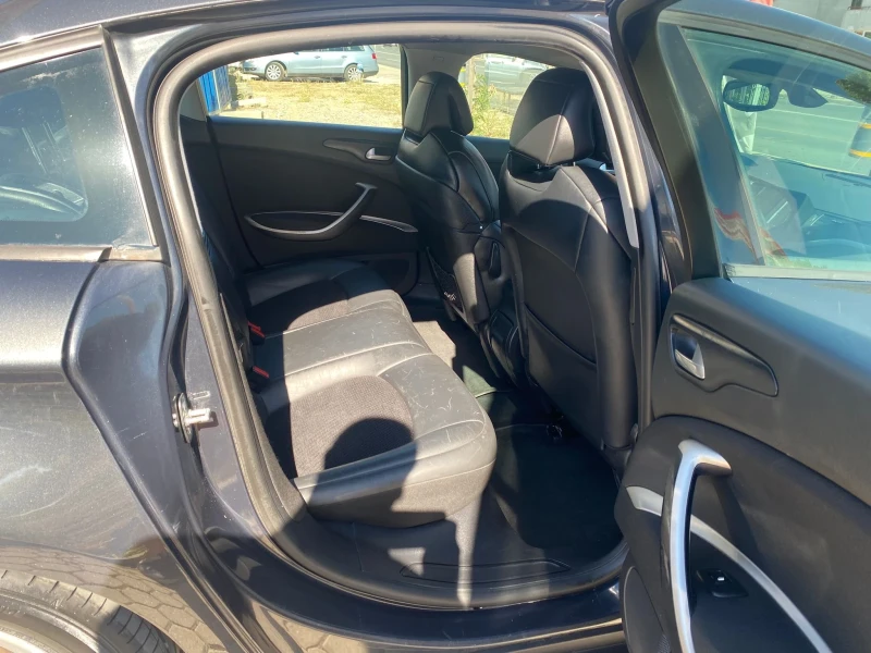 Citroen C5 2.2HDi/NAVI, снимка 11 - Автомобили и джипове - 51830562