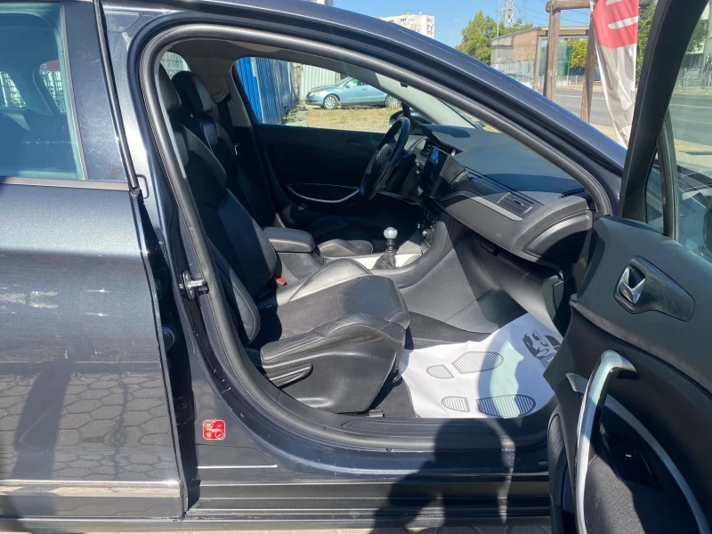Citroen C5 2.2HDi/NAVI, снимка 10 - Автомобили и джипове - 51830562