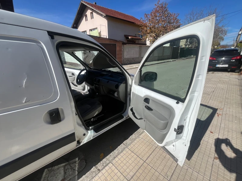 Renault Kangoo 1.5 dci 82кс N1, снимка 6 - Автомобили и джипове - 52235010