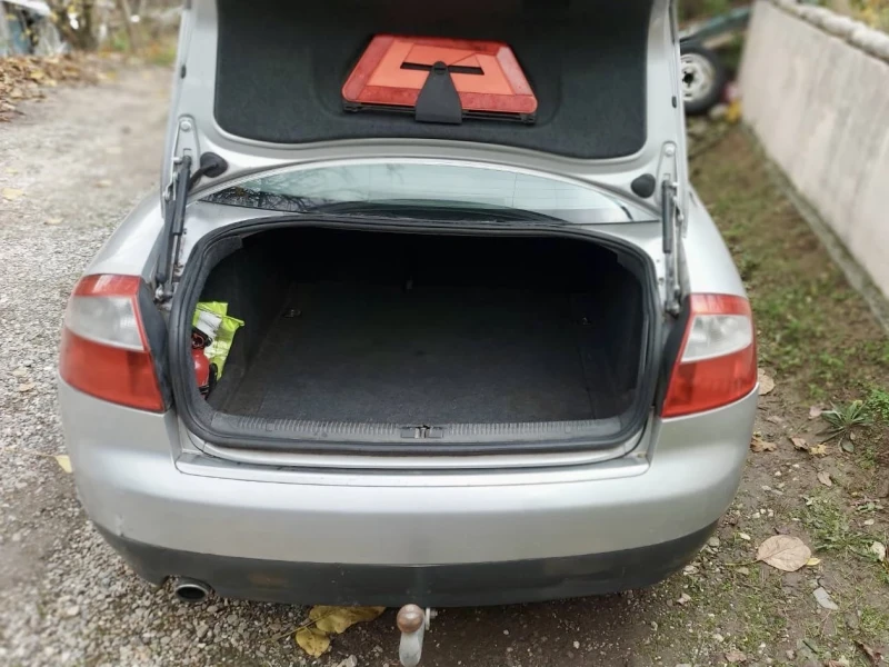 Audi A4 2.0 LPG, снимка 9 - Автомобили и джипове - 52482180