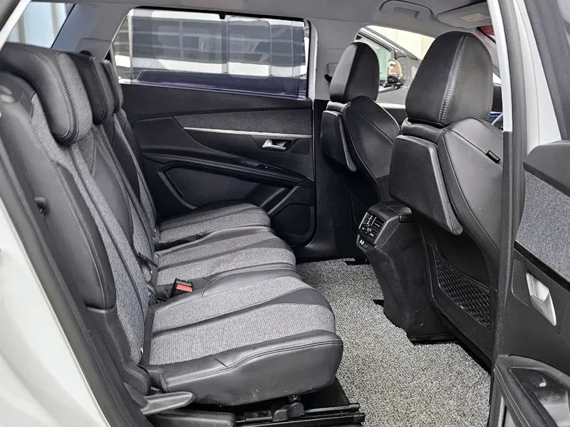 Peugeot 5008 1.5 BLUEHDI ALLURE, снимка 12 - Автомобили и джипове - 55277683