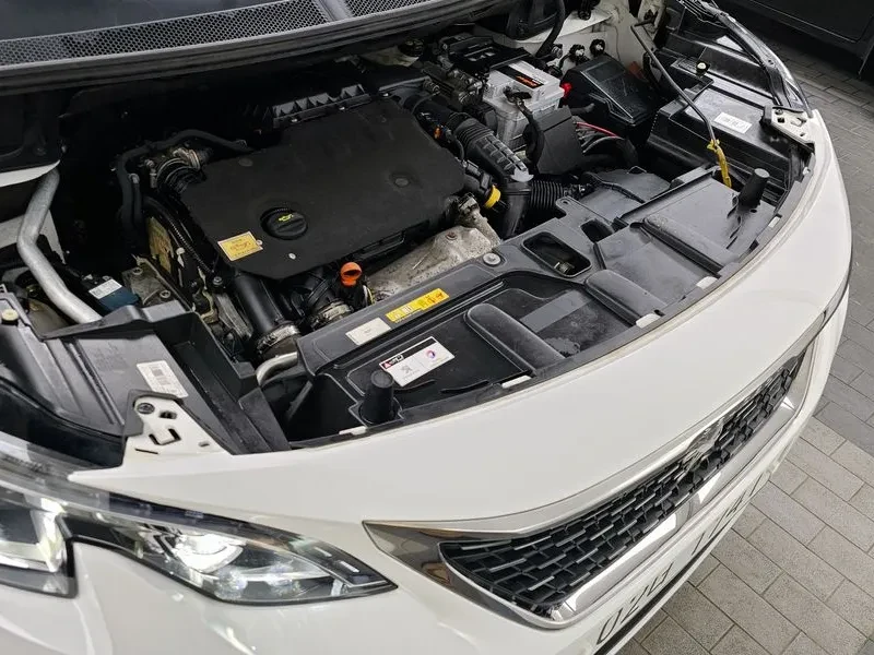 Peugeot 5008 1.5 BLUEHDI ALLURE, снимка 6 - Автомобили и джипове - 55277683