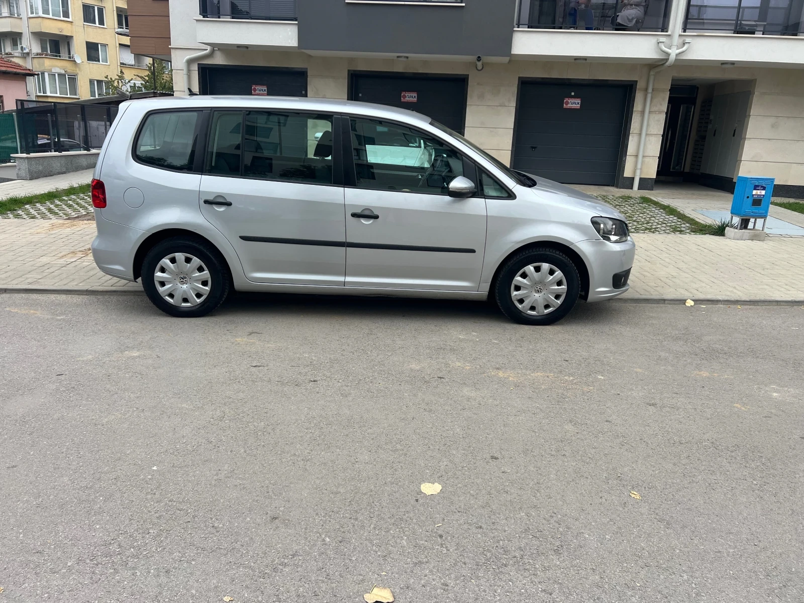 VW Touran 1.6TDI 105кс - изображение 8