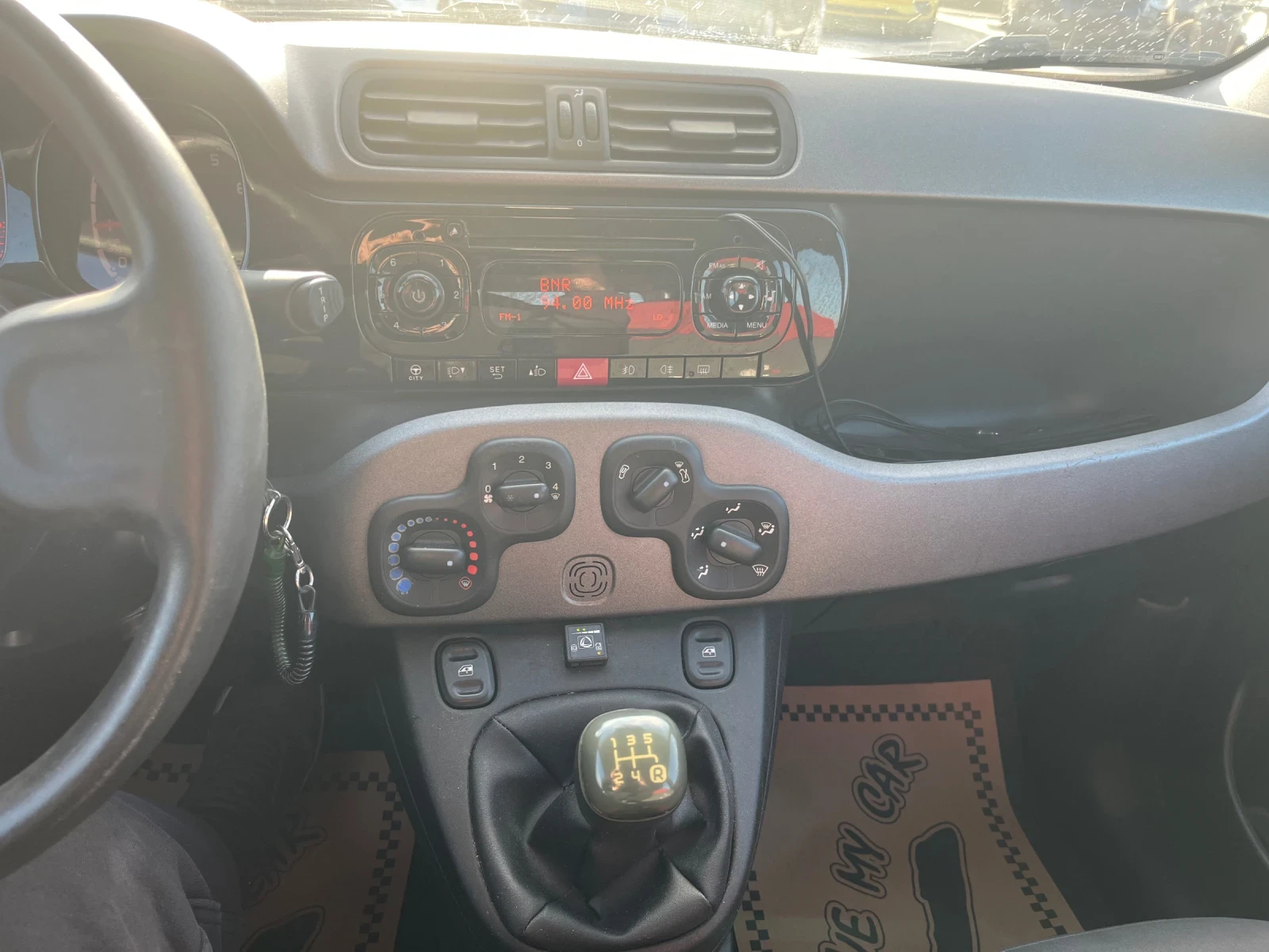 Fiat Panda 1.2i 70 к.с. GPL - изображение 9