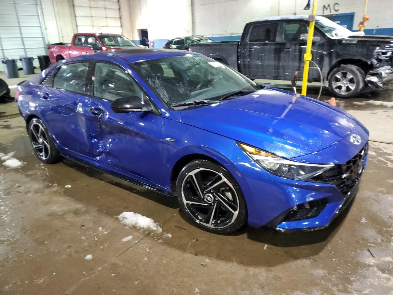 Hyundai Elantra N LINE - изображение 3