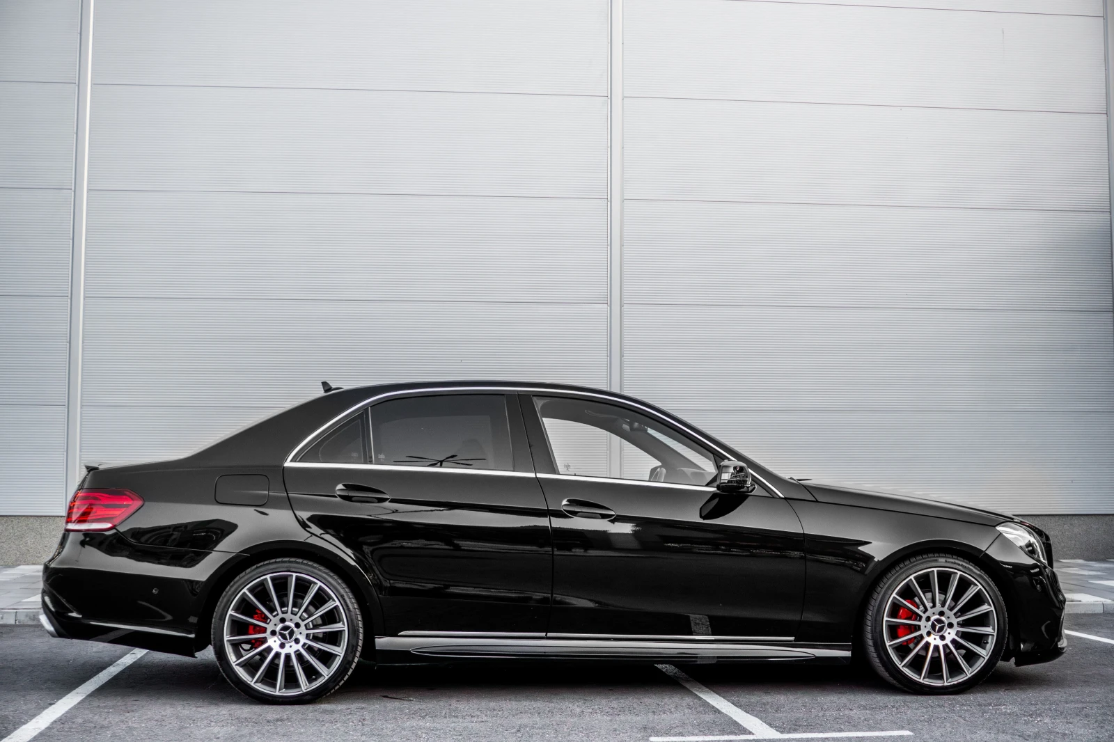 Mercedes-Benz E 220 D* BLUETEC* AMG-LINE* CARBON - изображение 6