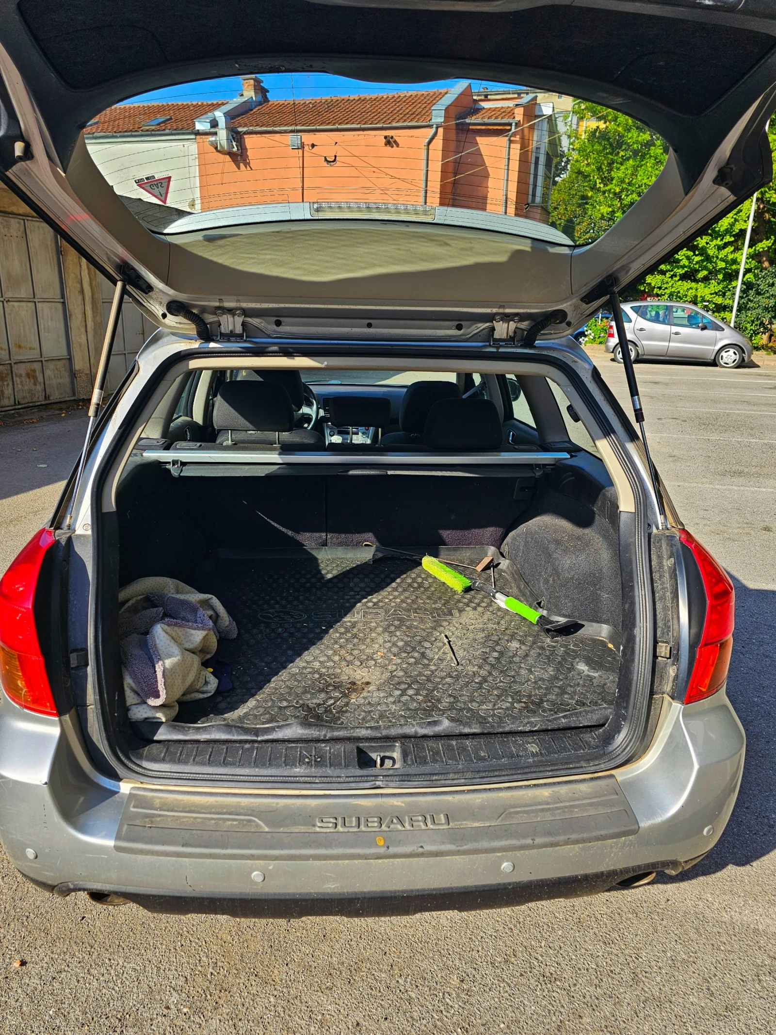 Subaru Outback 2.5i Bi-Fuel - изображение 9