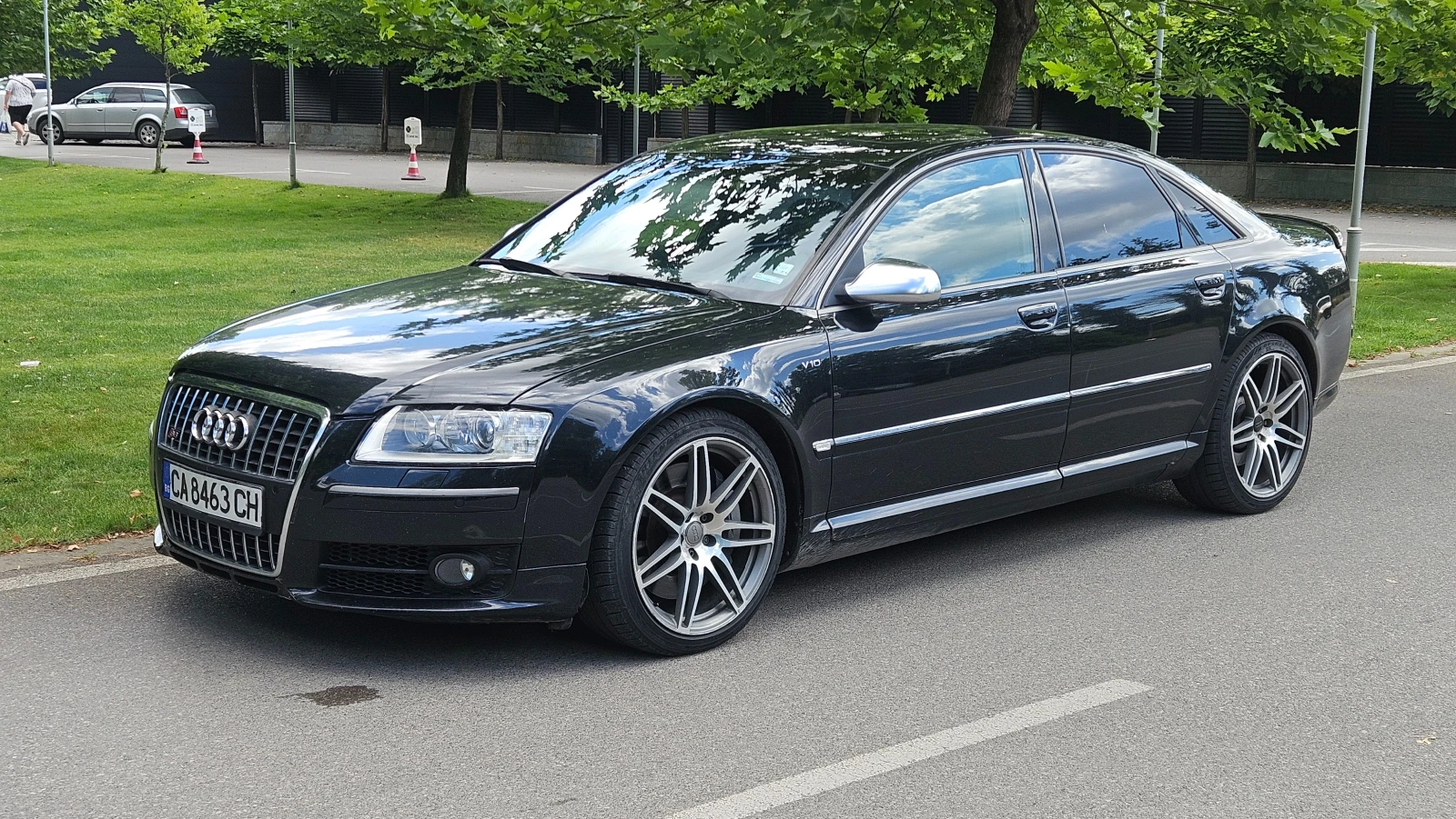 Audi S8 | Mobile.bg   1