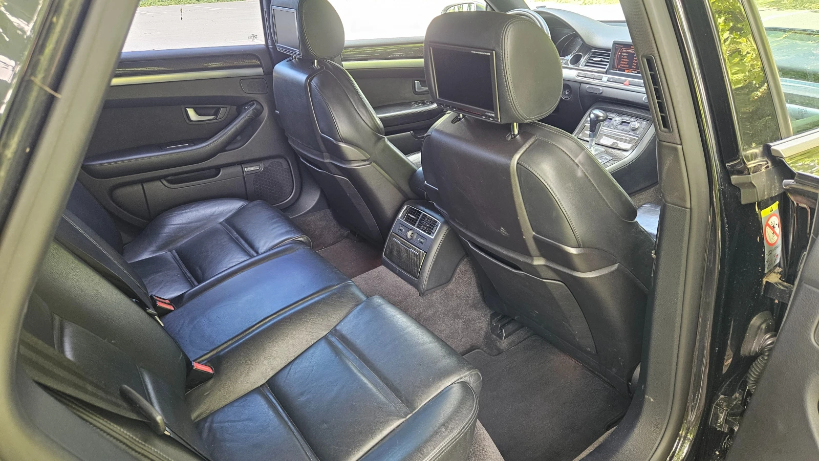 Audi S8  - изображение 8