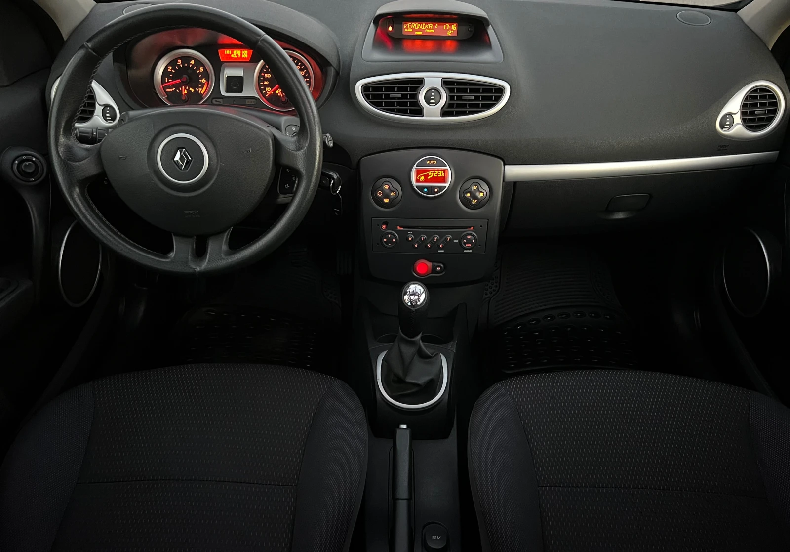 Renault Clio 1.2TCE PANORAMA/KLIMATRONIK/UNIKAT | Mobile.bg   9