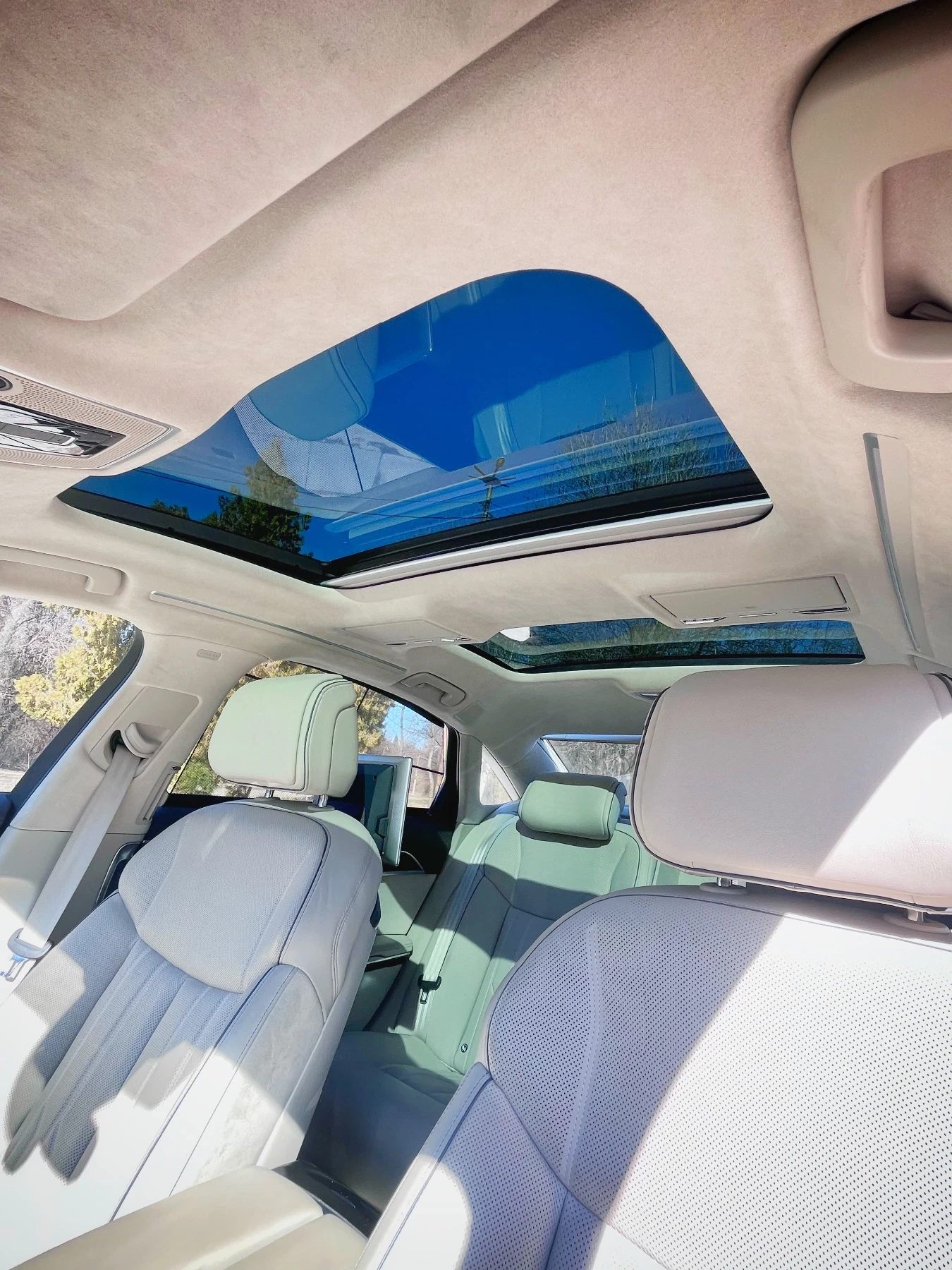 Audi A8 LONG| FULL| B&O| PANO | 3xTV | 360 CAMERA| ������ | Mobile.bg � ����������� 11