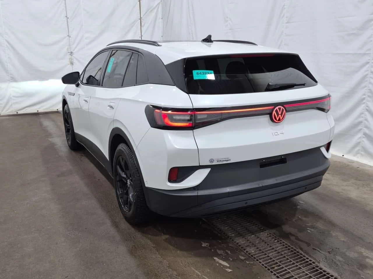 VW ID.4  S| PANORAMA| 2 КЛЮЧА| CARFAX , снимка 4 - Автомобили и джипове - 53948175