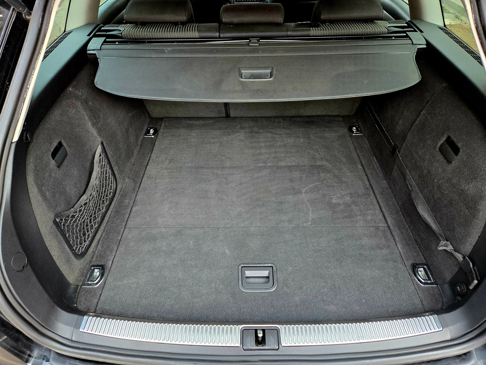 Audi A4 2.0 TDI Германия S-Line Клима Навигация Подгрев , снимка 17 - Автомобили и джипове - 54057916