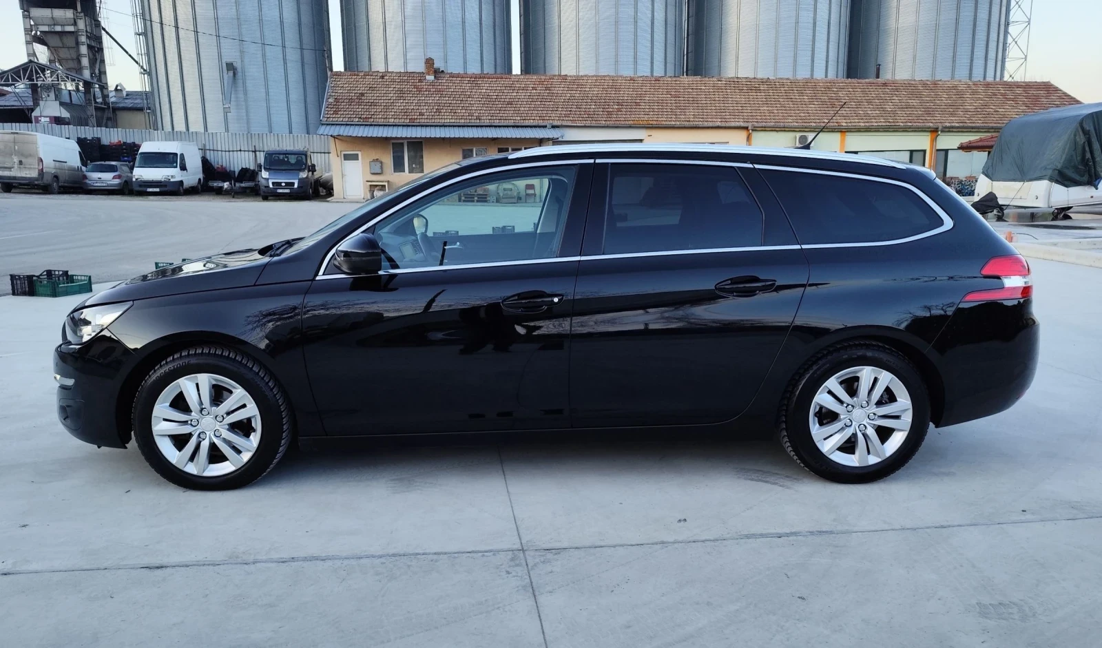 Peugeot 308 1.6HDI-LED-NAVI-������-��������-EURO-6 | Mobile.bg � ����������� 4