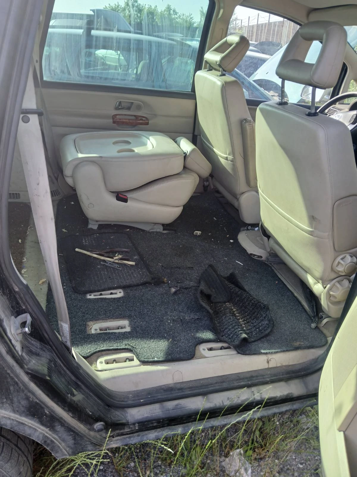 VW Sharan, снимка 6 - Автомобили и джипове - 54697975