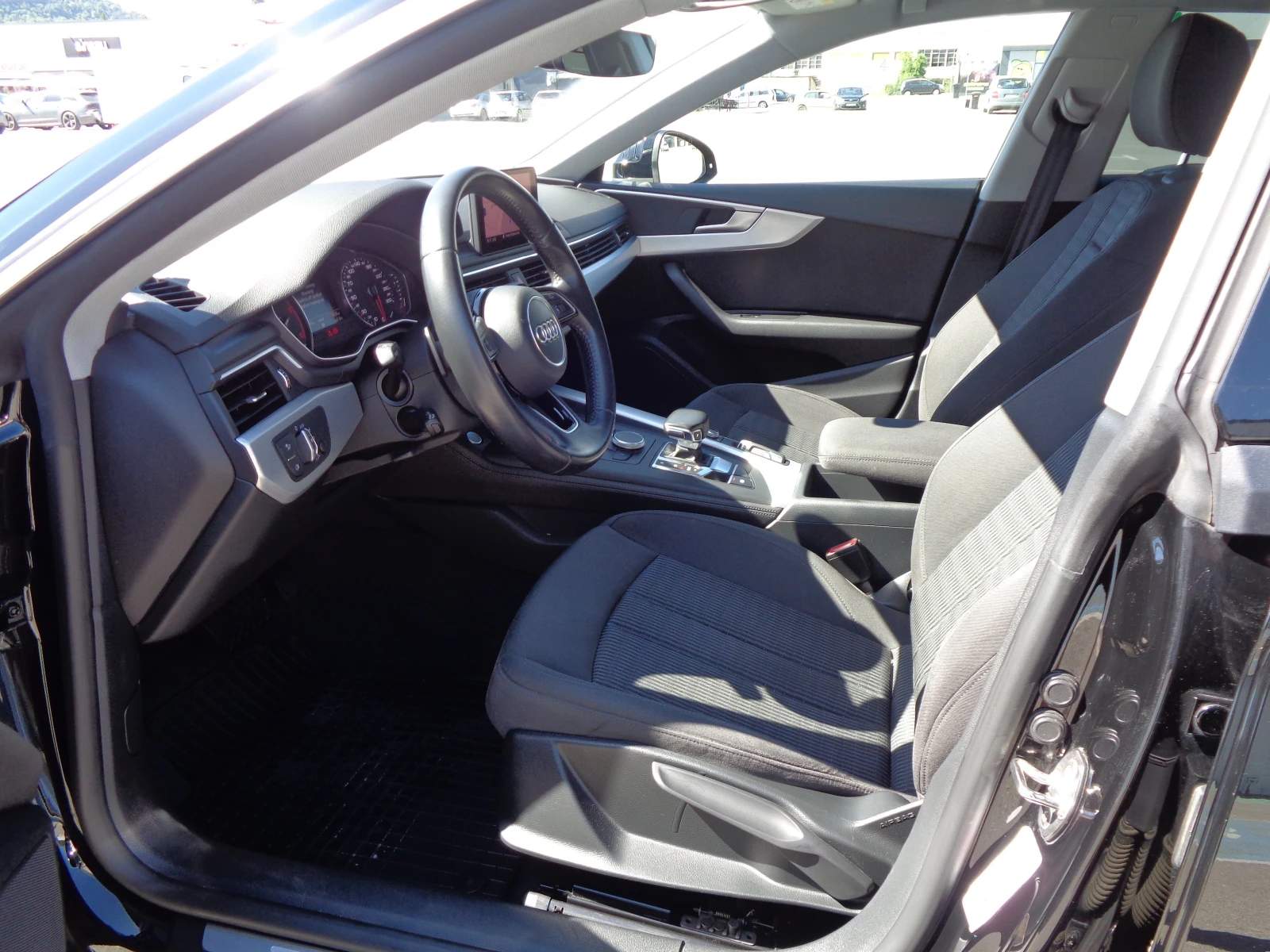 Audi A5 40TDI Sportback, снимка 11 - Автомобили и джипове - 54728872