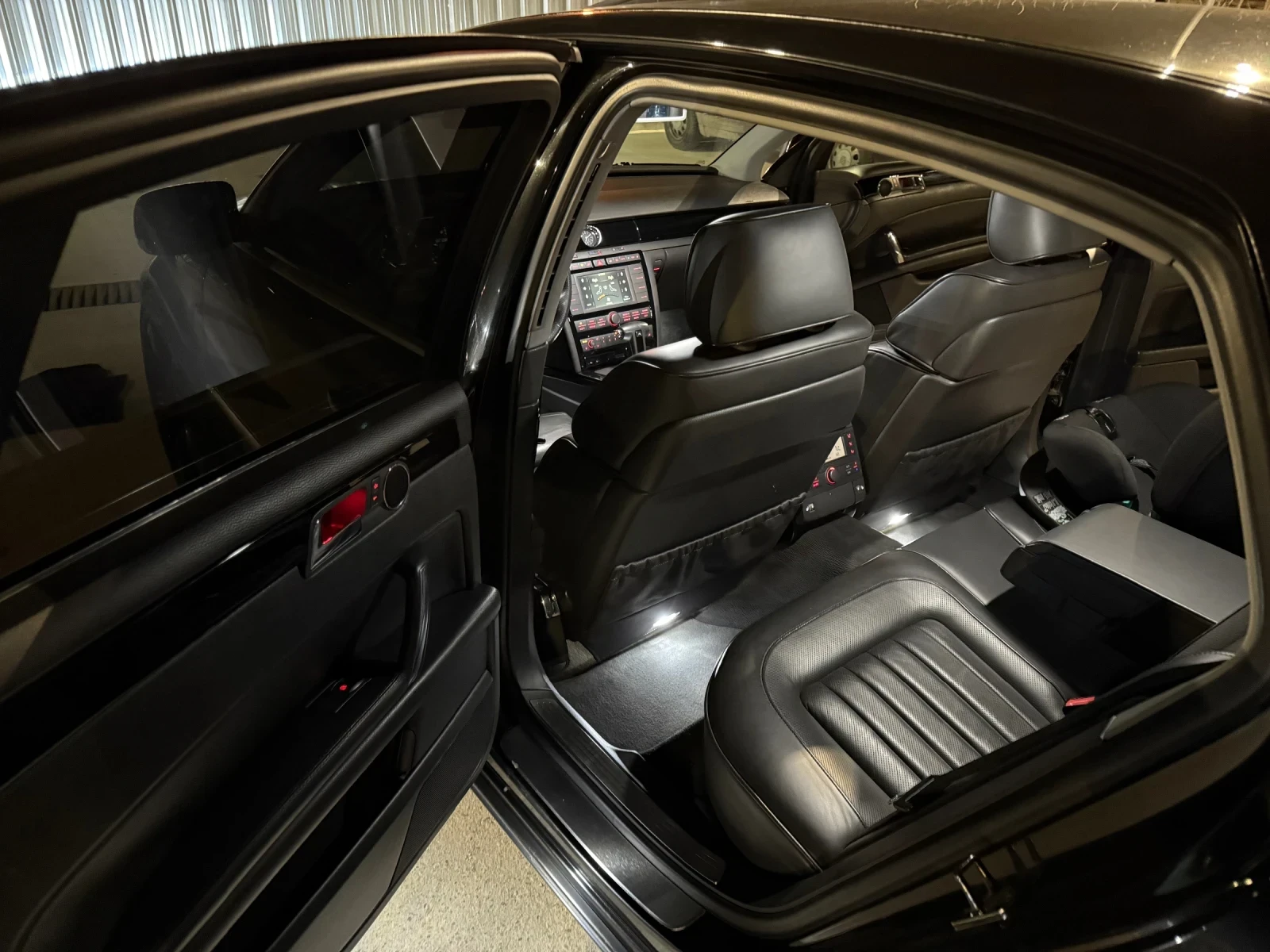 VW Phaeton 3.0 TDI, снимка 6 - Автомобили и джипове - 54903919