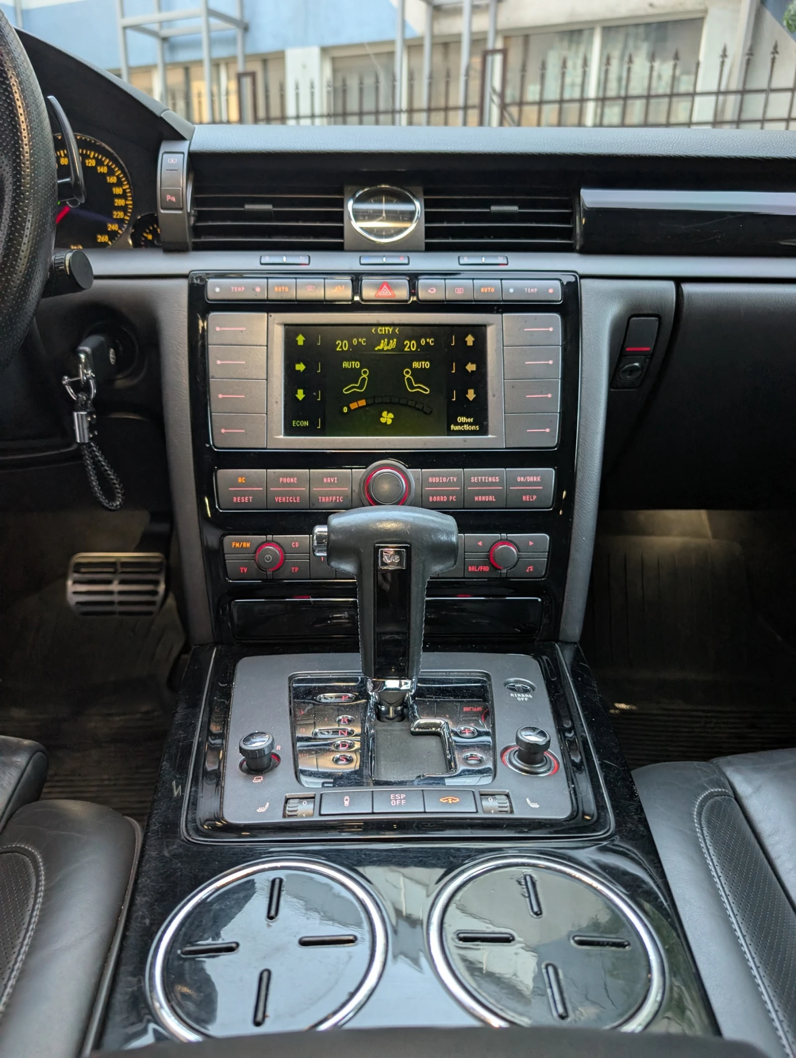 VW Phaeton 3.0 TDI, снимка 8 - Автомобили и джипове - 54903919