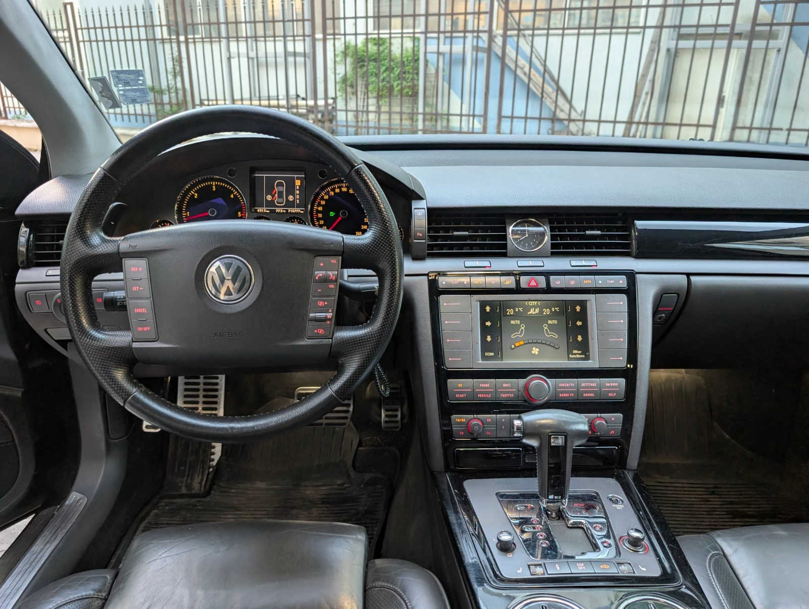 VW Phaeton 3.0 TDI, снимка 7 - Автомобили и джипове - 54903919